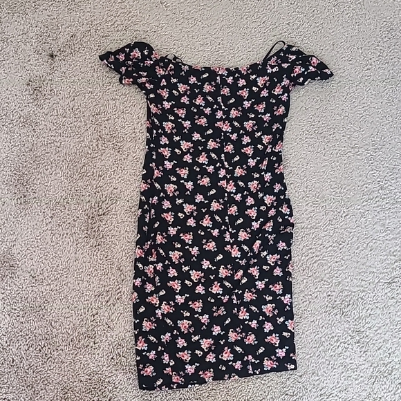 Forever 21 Pink and Black Floral Bodycon Mini Dress - Picture 3 of 13